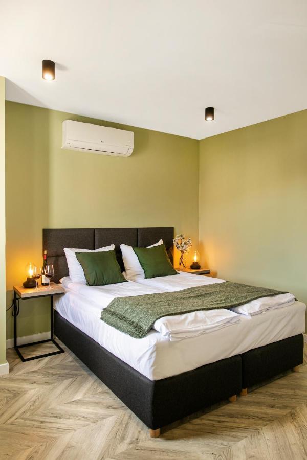 Kamienica Portowa Aparthotel Mikołajki Ngoại thất bức ảnh