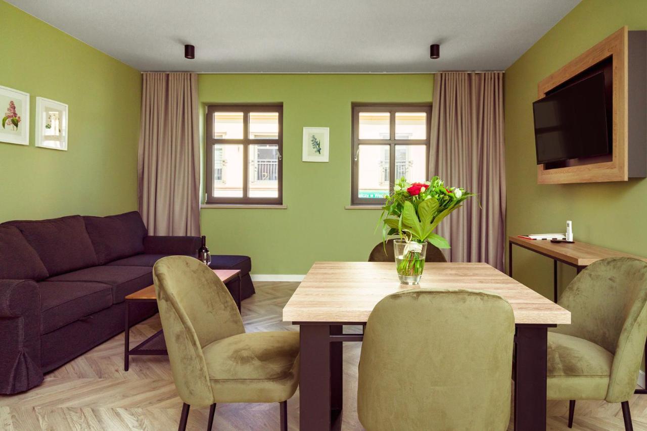 Kamienica Portowa Aparthotel Mikołajki Ngoại thất bức ảnh
