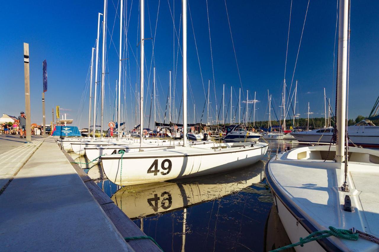 Kamienica Portowa Aparthotel Mikołajki Ngoại thất bức ảnh
