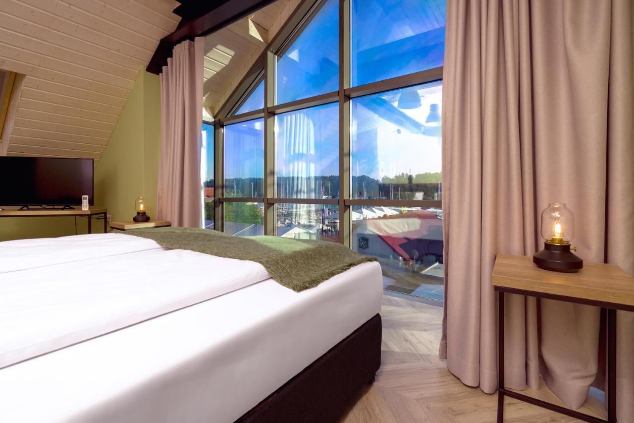 Kamienica Portowa Aparthotel Mikołajki Ngoại thất bức ảnh